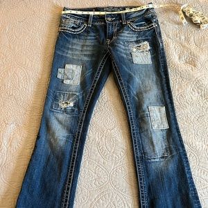 Miss Me patch jeans